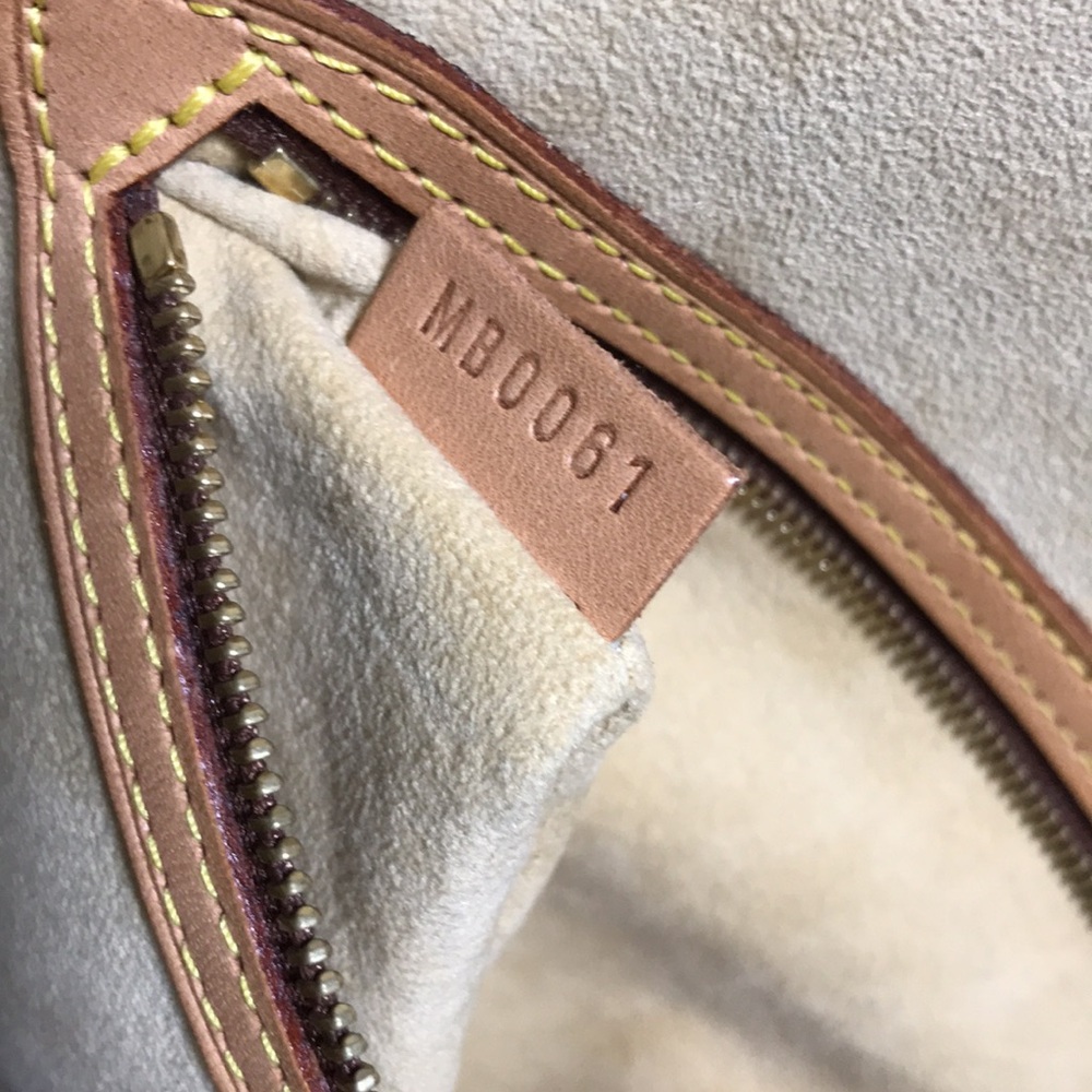 ๐ LAPTOP ๐ WORK LOUIS VUITTON TOTE FRANCE - Picture 8 of 11